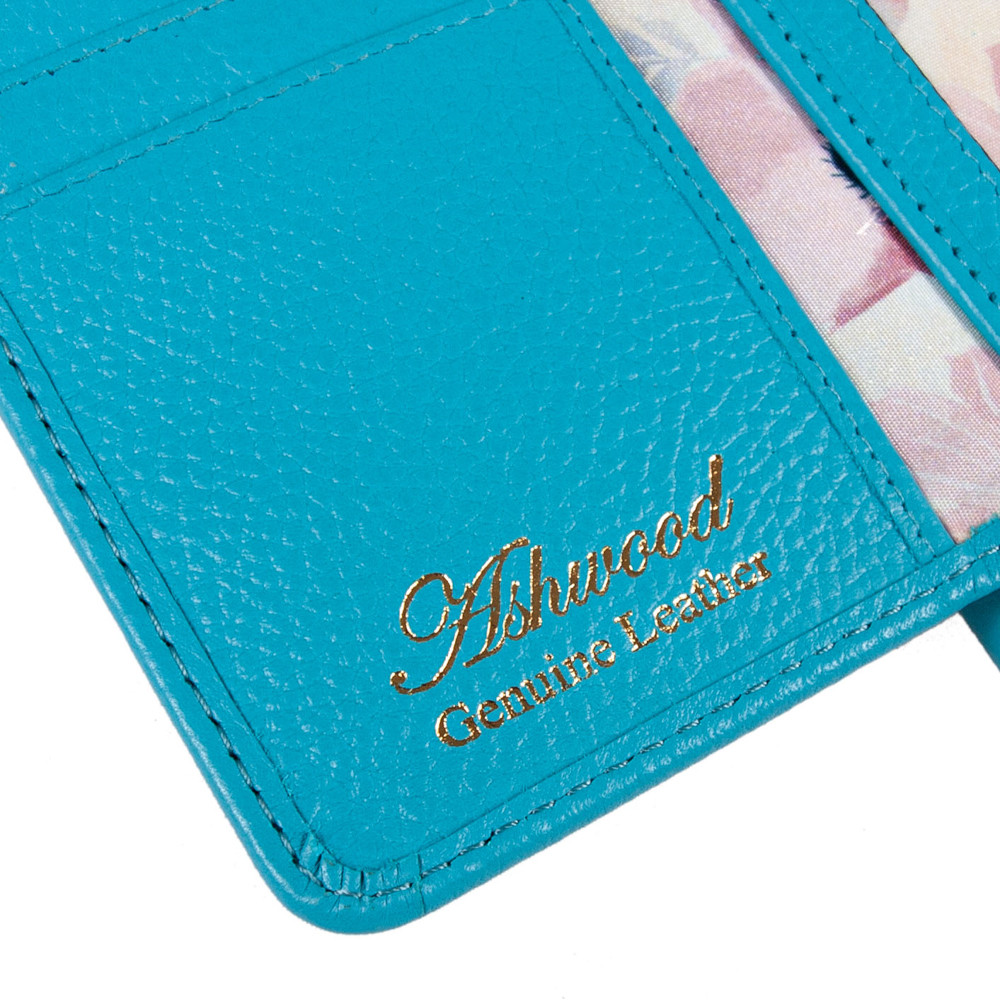 Шкіряний гаманець жіночий блакитного кольору Ashwood J54 ЗИМОВЕ НЕБО