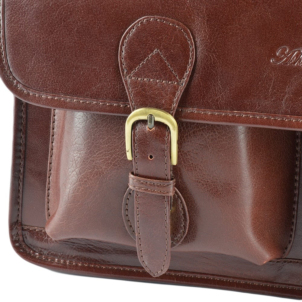 Большой кожаный портфель классика Ashwood 8190 VT COGNAC