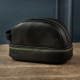 Мужской кожаный несессер с подвальной молнией Ashwood PL41 Black