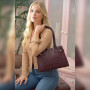 Жіноча шкіряна сумка під крокодила Ashwood C52 BORDO