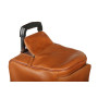 Шкіряна валіза на колесах коньячного кольору Ashwood Leather 8146 TAN