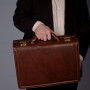 Мужской кожаный портфель - саквояж TONY PEROTTI Italico 8022 moro