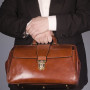 Маленький кожаный саквояж Италия TONY PEROTTI Italico 8051 cognac